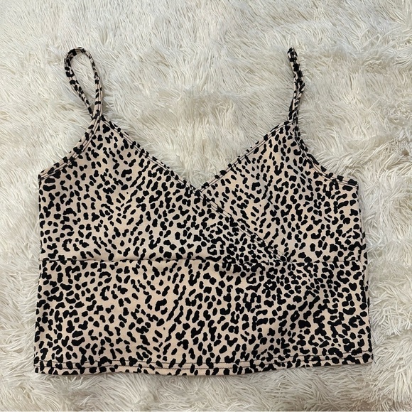 SHEIN Animal Print Cropped Top - Picture 5 of 8